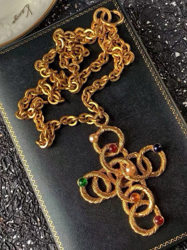 #300 Fashionable and high-end retro Necklace - Image 2