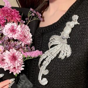 #5555 Fashionable and high-end retro court-style brooch, bird-shaped brooch, exaggerated and elegant brooch accessory
