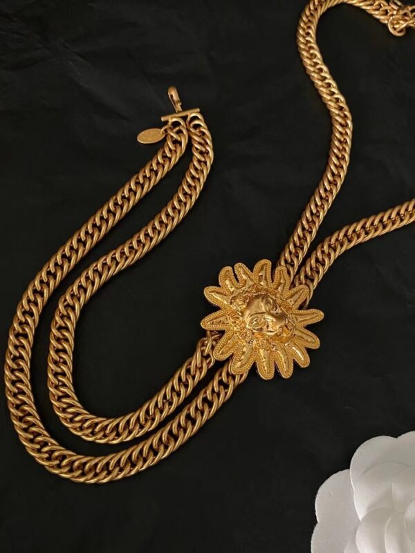 #99 Fashionable and high-end, versatile necklace, personalized designer style lion head retro court style necklace and earrings - Image 6