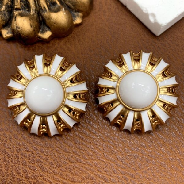 #1818 Vintage niche earrings, silver needles, high-end enamel drip oil earrings for women, fashionable and exaggerated earrings for women