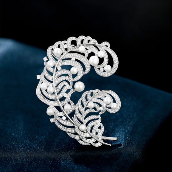 #6216 Vintage fashion high-grade natural fresh water pearl double feather brooch small European and American exaggerated corsage exquisite luxury accessory pin