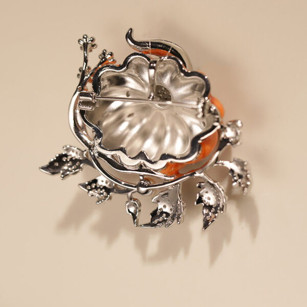 #93 Luxury design, niche creative hand drawn pumpkin brooch, brooch, clothing accessories, Halloween gifts, high-end fashion, versatile brooch - Image 2
