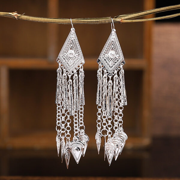 #1717 Retro fashion advanced sense of Chinese minority style Miao silver earrings for women geometric shape exaggerated fringe long earrings - Image 3
