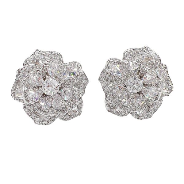 #82 Super sparkling zircon flower earrings, fashionable stud earrings, niche design, high-end feel, light luxury, silver needle earrings, elegant and versatile, designer earrings - Image 3