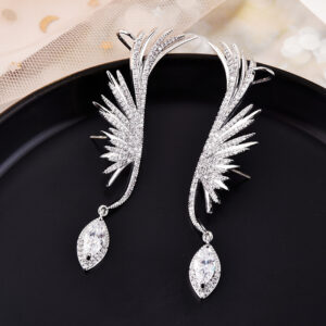 #3535 Fashionable zircon earrings, angel wings, ear clips, personalized feather, horse eyes, super sparkling earrings