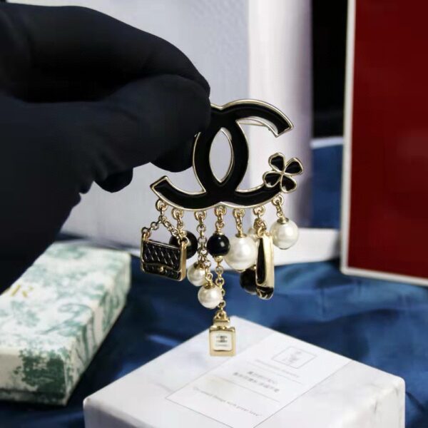 #119 Fashionable Minimalist High-End Earrings Retro Versatile Designer Earrings - Image 10