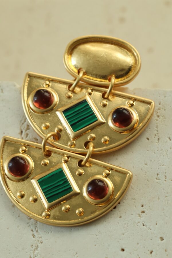 #114 Fashionable and high-end court-style earrings: Retro, versatile and uniquely designed earrings - Image 2