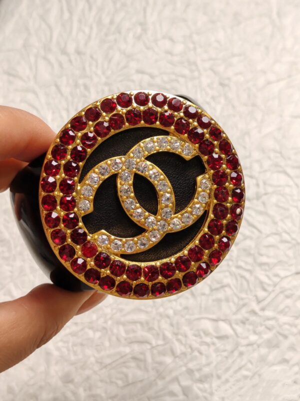 #118 Fashionable and high-end court-style bracelet, retro and versatile, with unique design - Image 4