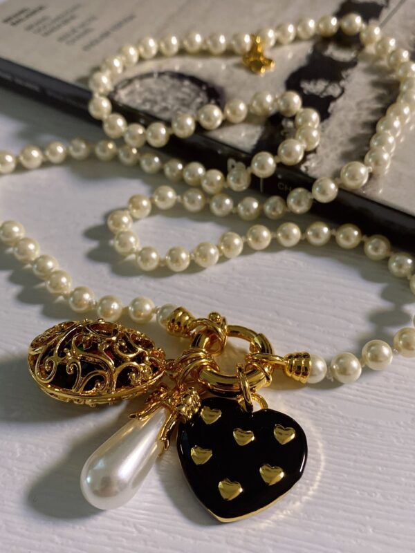 #126 Fashionable, simple and high-end style, European and American French zircon multi-pendant pearl long necklace, high-end style, niche sweater chain - Image 5