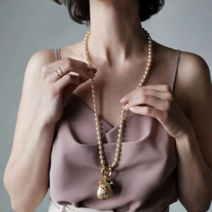 #126 Fashionable, simple and high-end style, European and American French zircon multi-pendant pearl long necklace, high-end style, niche sweater chain