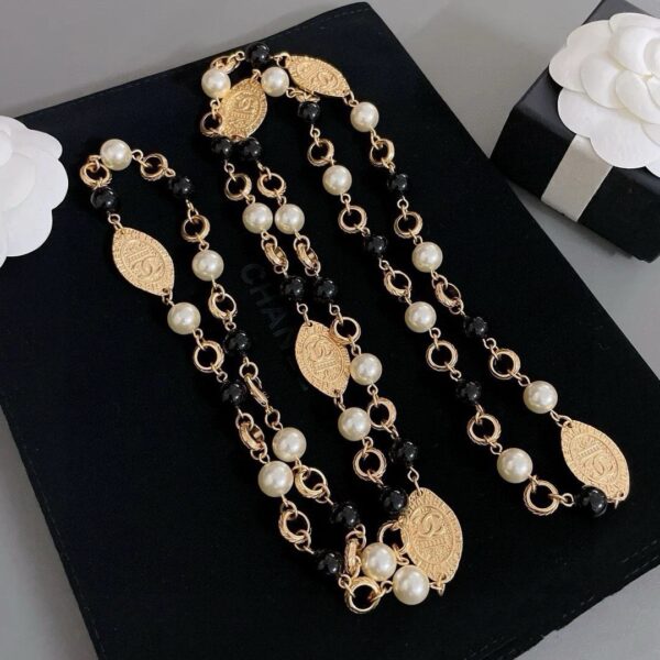 #112 Fashionable and high-end court-style necklace, a retro, versatile and uniquely designed long necklace - Image 7