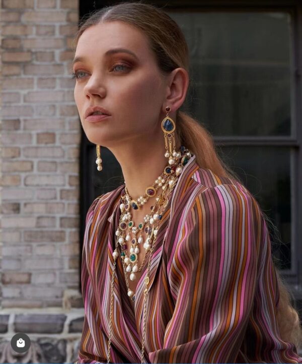#123 Fashionable, simple and high-end necklace, retro and light luxury style necklace, multi-color glass personalized design necklace, pearl elegant necklace - Image 8