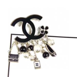 #119 Fashionable Minimalist High-End Earrings Retro Versatile Designer Earrings
