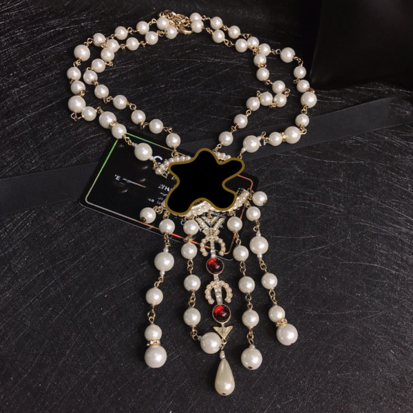 #133 Fashionable, simple and high-end necklace with unique design and retro glass pearl necklace - Image 5