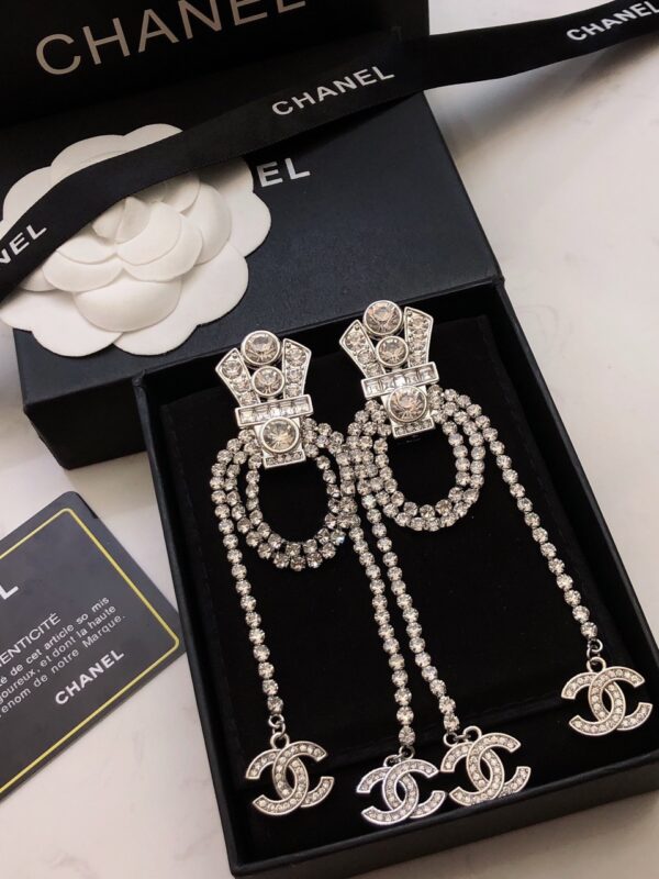 #141 Fashionable, exaggerated and high-end earrings with unique design and classic tassel earrings - Image 4