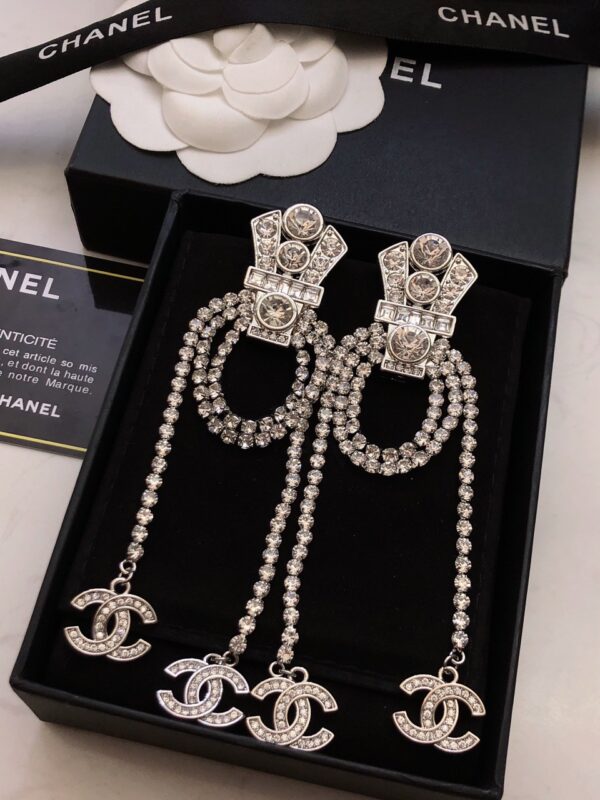 #141 Fashionable, exaggerated and high-end earrings with unique design and classic tassel earrings - Image 6