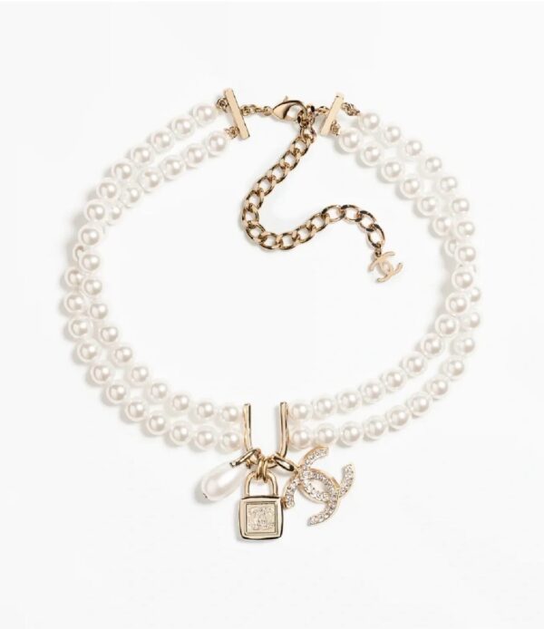 #139 Fashionable, simple and high-end pearl necklace with unique design and retro style - Image 3