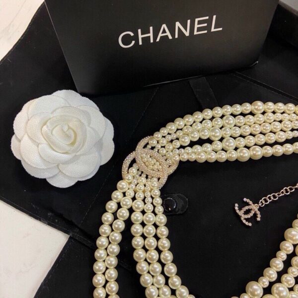 #138 Fashionable, simple and high-end pearl necklace with unique design and retro court style - Image 5