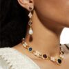 #143 Fashionable High-end Necklace with Unique design, retro court style, classic pearl and glass necklace