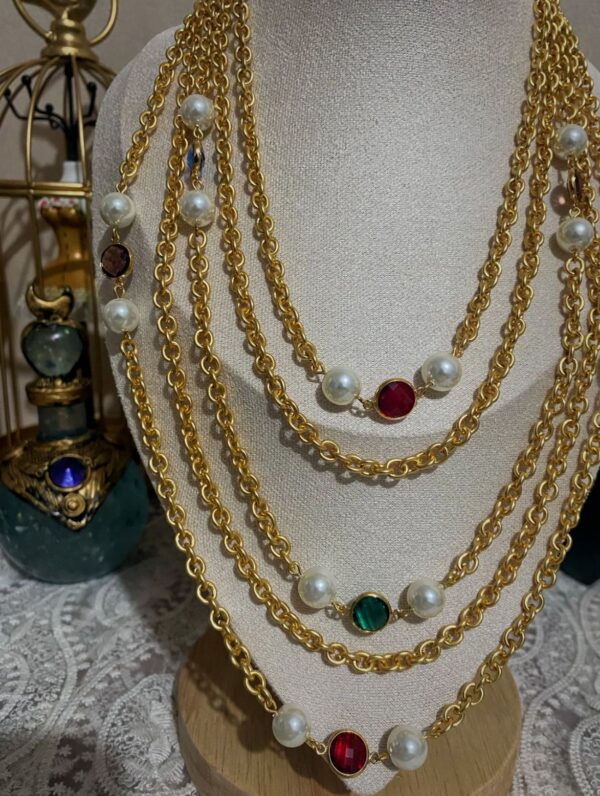 #130 Fashionable, simple and high-end necklace with unique design, retro multi-layer crystal glass pearl necklace - Image 3