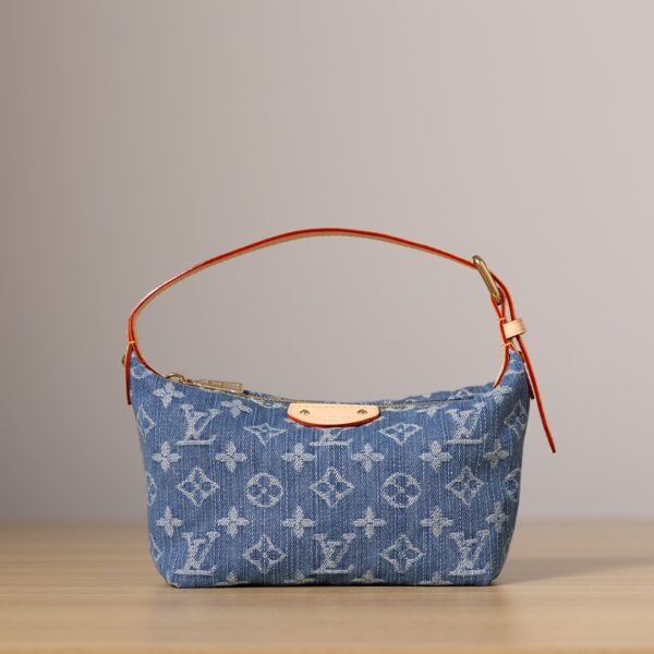 #162 M82949 Hills Pochette Classic tote bag