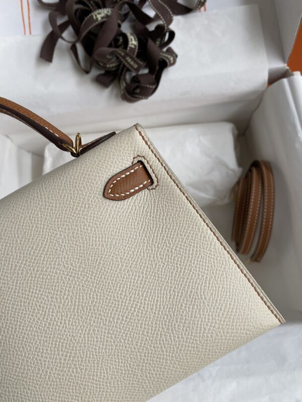 #156 Hms19cm classic handbag - Image 5