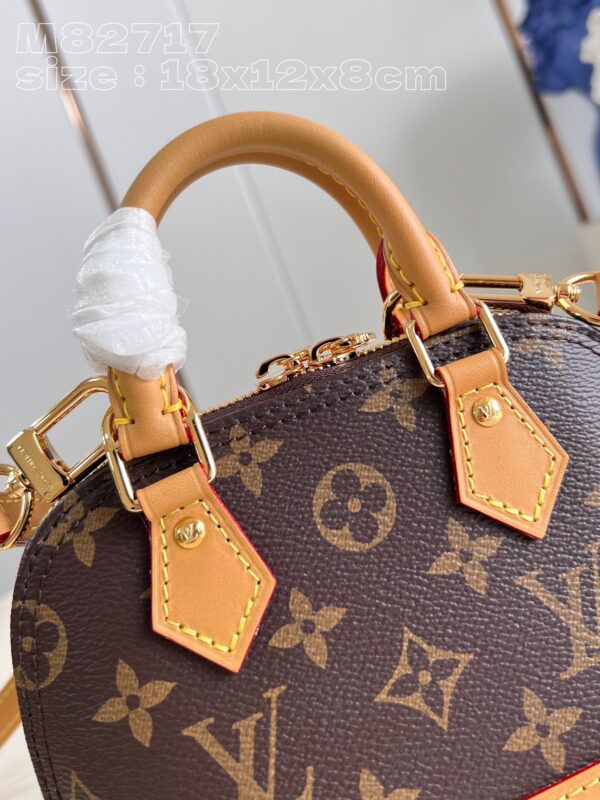 #161 M82717 Classic handbag - Image 3