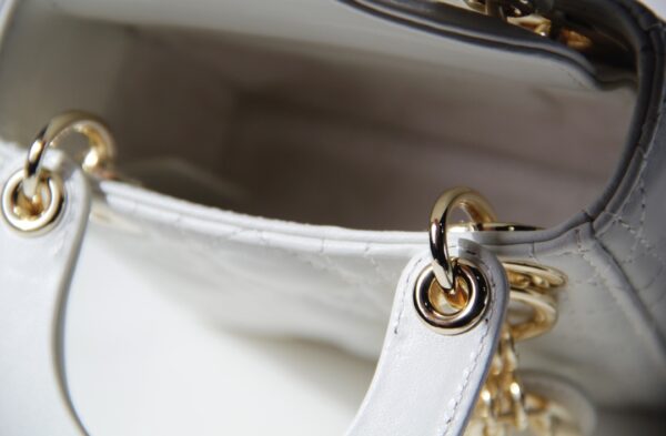 #163 44531Mini Classic handbag - Image 8