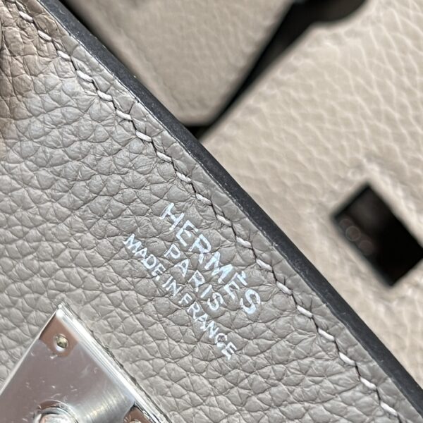 #197 Fashionable and high-end asphalt grey bag - Image 3