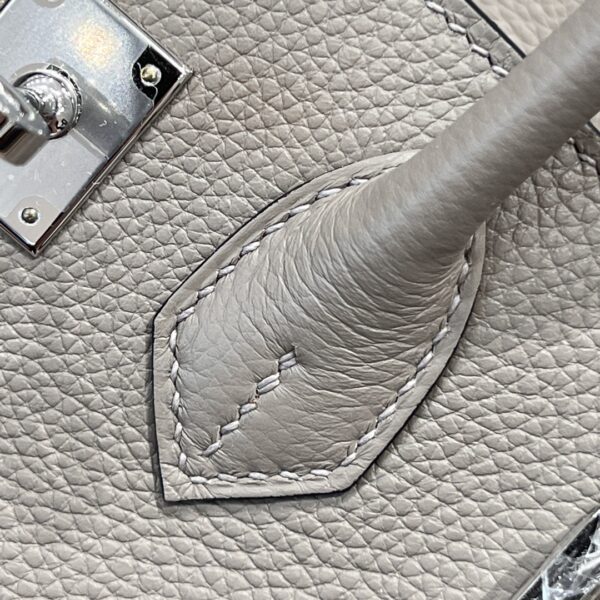 #197 Fashionable and high-end asphalt grey bag - Image 4