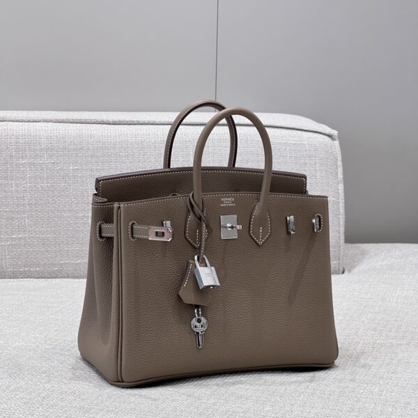 #198 Fashionable and high-end elephant grey bag