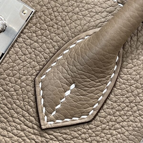#198 Fashionable and high-end elephant grey bag - Image 7