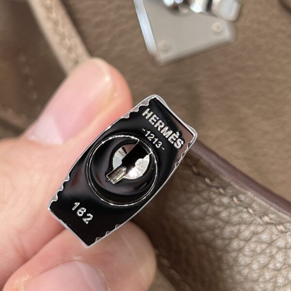 #200 Fashionable and high-end Weima Dog Color Bag - Image 9