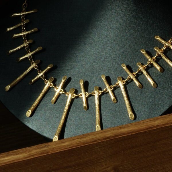 #305 Fashionable and High-end Retro Necklace, a niche design necklace - Image 8