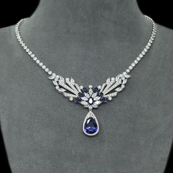 #249 Fashionable and High-end 925 silver niche design blue pendant Girls' Necklace - Image 2