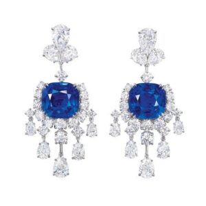 #250 Fashionable and high-end 925 silver niche design versatile girls' earrings