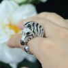 #190 Fashionable, high-end and elegant Zebra-shaped ring - Image 9