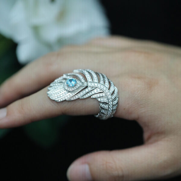 #245 Fashionable and High-end 925 silver niche design feather-shaped girls' ring - Image 6