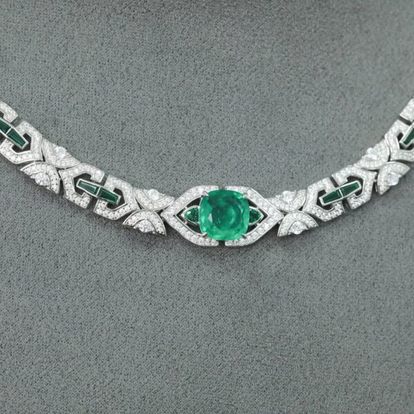 #191 Elegant green women's necklace with a fashionable and high-end feel - Image 12