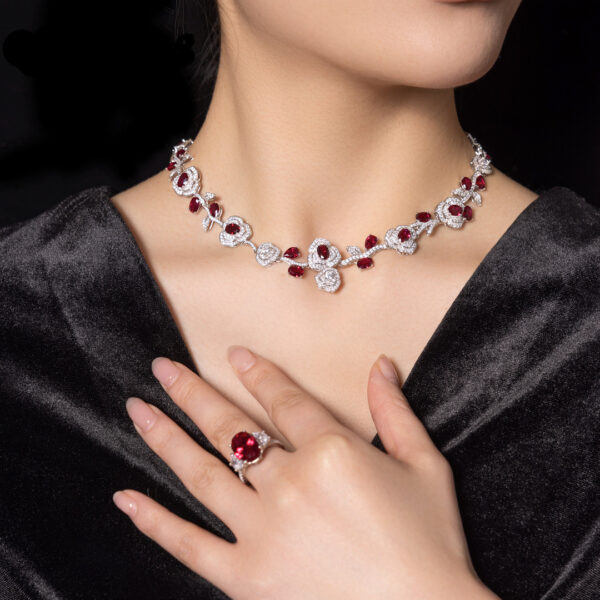 #265 Fashionable and high-end 925 silver niche design rose-shaped girls' necklace - Image 11