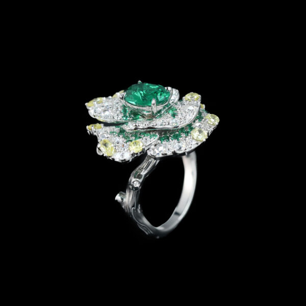 #256 Fashionable and high-end 925 silver niche design flower-shaped girls' ring - Image 7