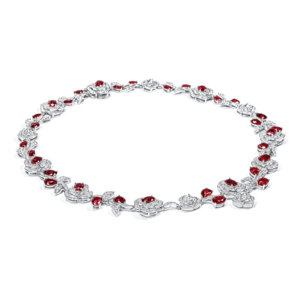 #265 Fashionable and high-end 925 silver niche design rose-shaped girls' necklace - Image 2