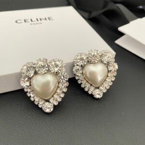 #302 Retro Heavy Industry New Niche High-end Style heart-shaped ear clip earrings