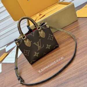 #159 M46839 Classic handbag
