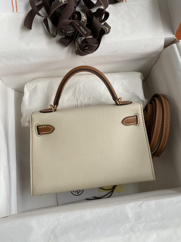 #156 Hms19cm classic handbag - Image 10
