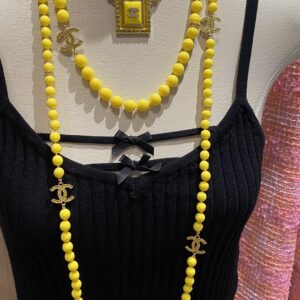 #205 Retro Classic Style Yellow fashionable short Necklace
