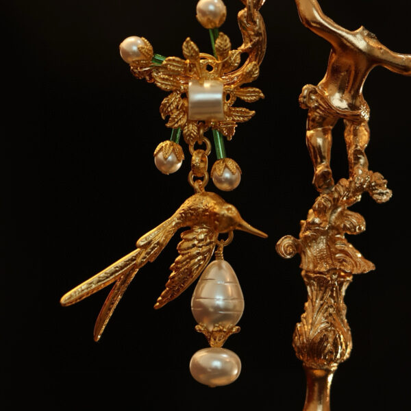 #301 Retro and high-end bird-shaped exaggerated pearl earrings - Image 6