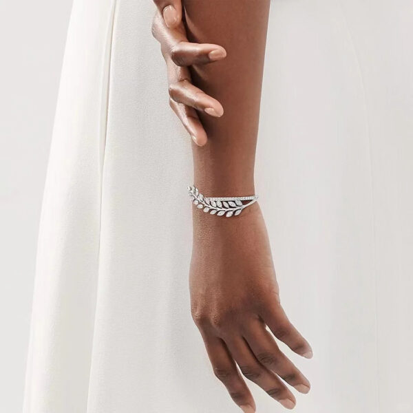 #237 Fashionable and High-end 925 silver Niche and versatile Girls' Bracelet - Image 3
