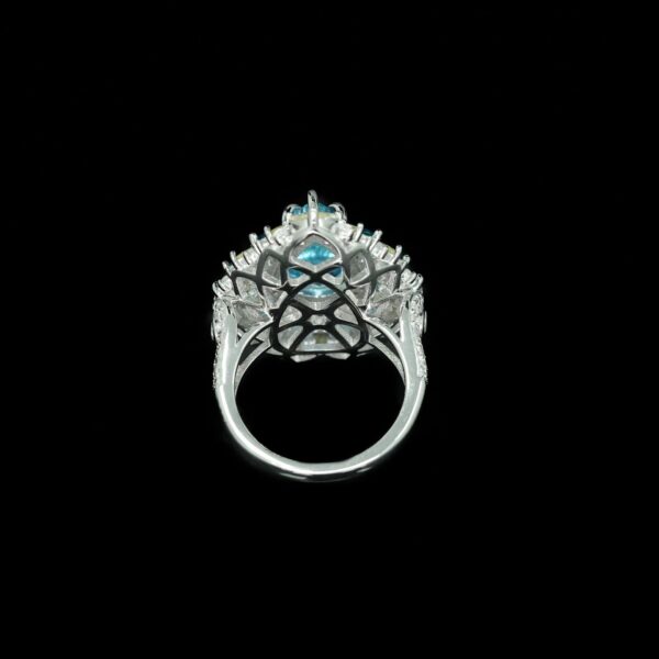 #244 Fashionable and High-end 925 silver Niche design snowflake-shaped girls' ring - Image 3