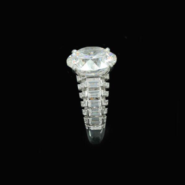 #253 Fashionable and High-end 925 silver Niche design Wedding ring - Image 3